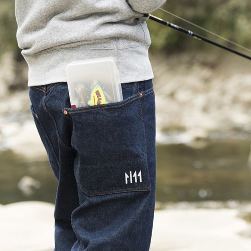 超撥水には驚いた！釣り人のために作られたTHE BACK WATER 製のフィッシングジーンズ FISHINGRED